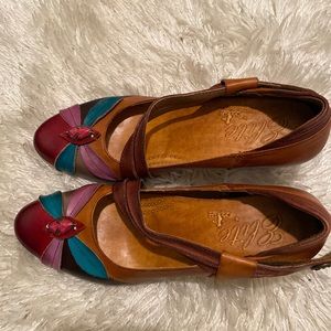 Elite by Corkys Hand Painted Leather Pumps